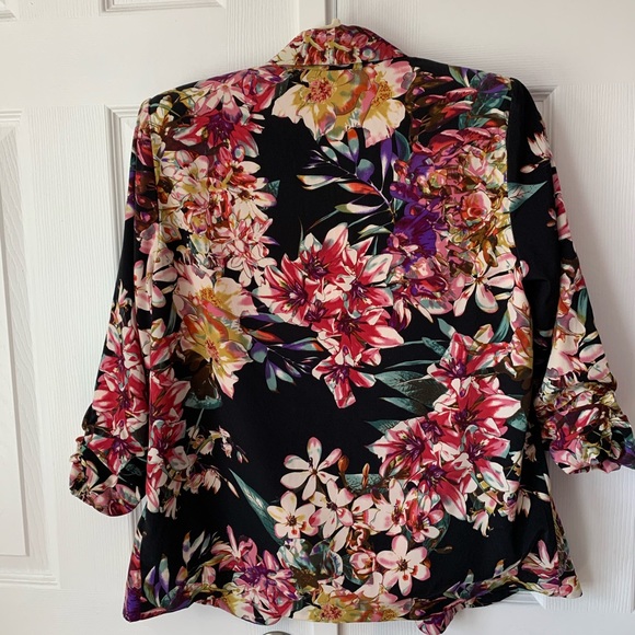 Power Blazer - Picture 7 of 8